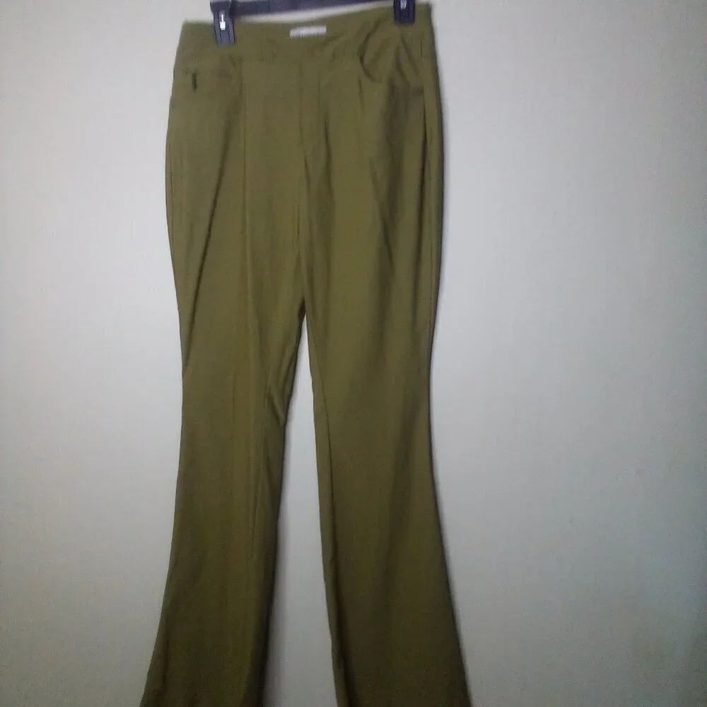 Cato Pants Women 6 Pull On Elastic Waist Boot Cut Pockets Soft Stretch Green